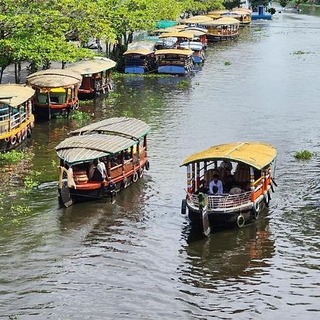 'Marari Johns Homestay' Mararikulam, Alappuzha Exteriér fotografie