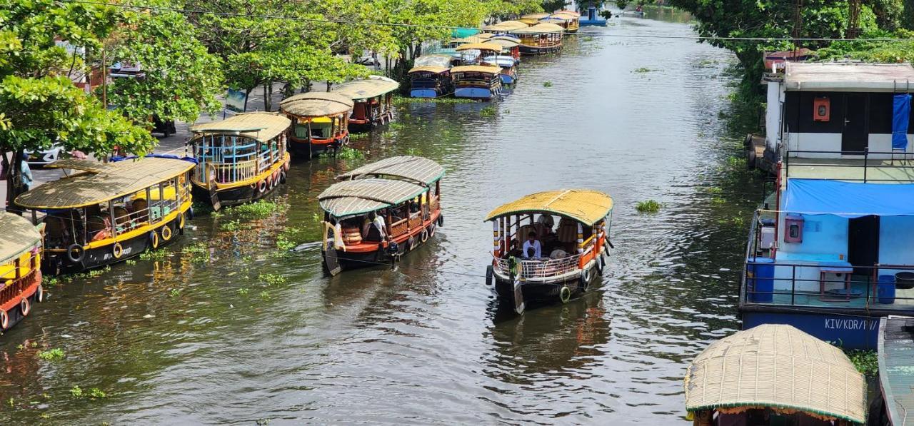 'Marari Johns Homestay' Mararikulam, Alappuzha Exteriér fotografie