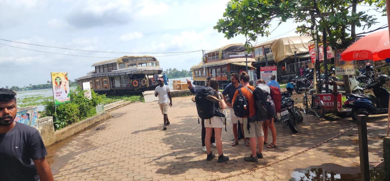 'Marari Johns Homestay' Mararikulam, Alappuzha Exteriér fotografie